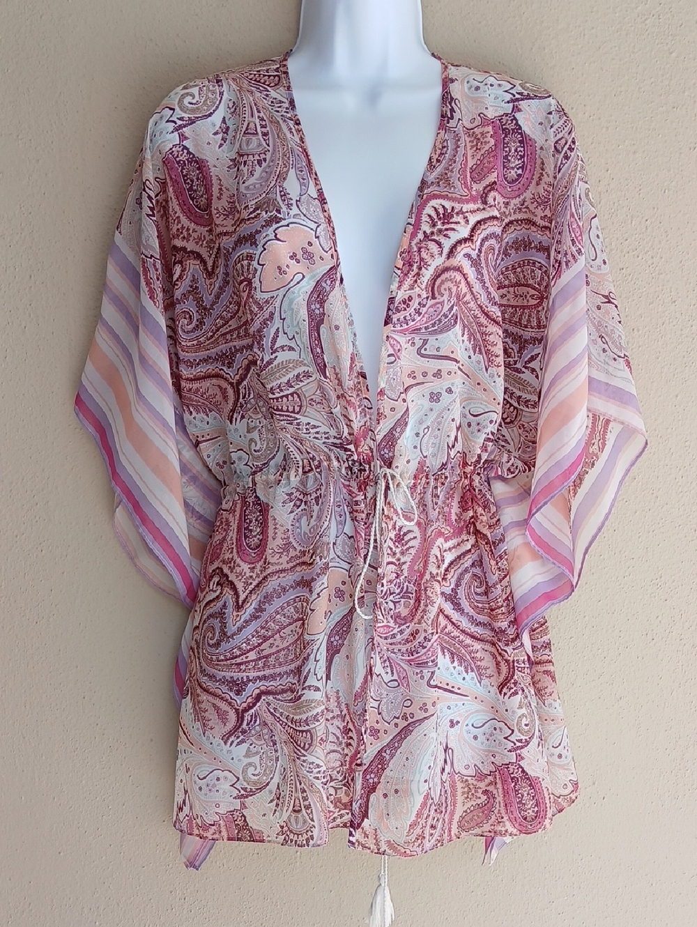 Victoria’s Secret Silky Kimono Cover Up Size Medium Large
